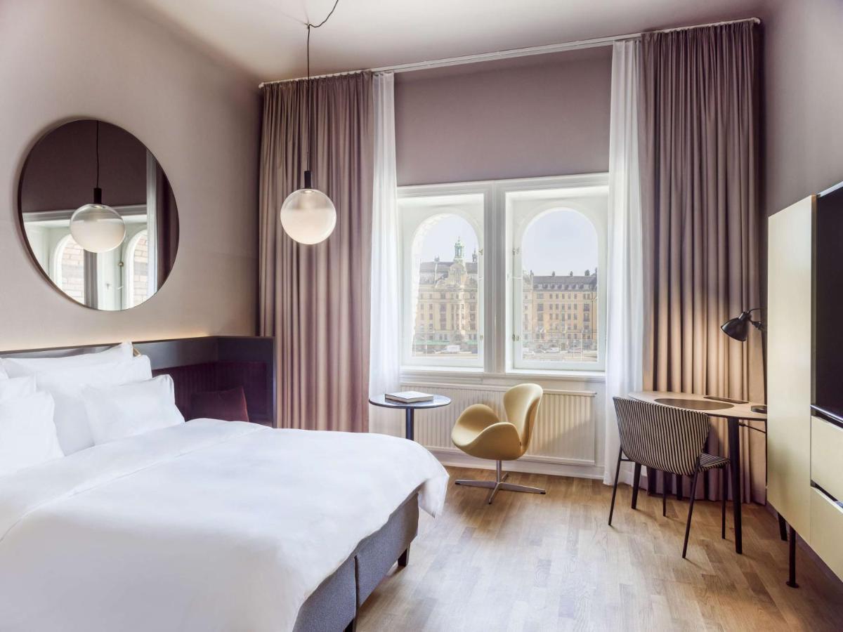 เรดิสัน คอลเลคชั่น สแตรนด์ โฮเต็ล สต็อกโฮล์ม Hotel ภายนอก รูปภาพ A room at the hotel