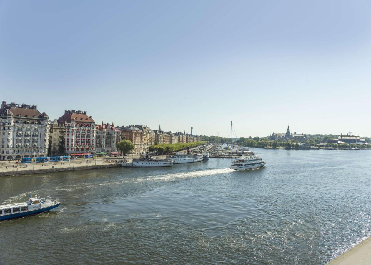 เรดิสัน คอลเลคชั่น สแตรนด์ โฮเต็ล สต็อกโฮล์ม Hotel ภายนอก รูปภาพ The river Main in Frankfurt