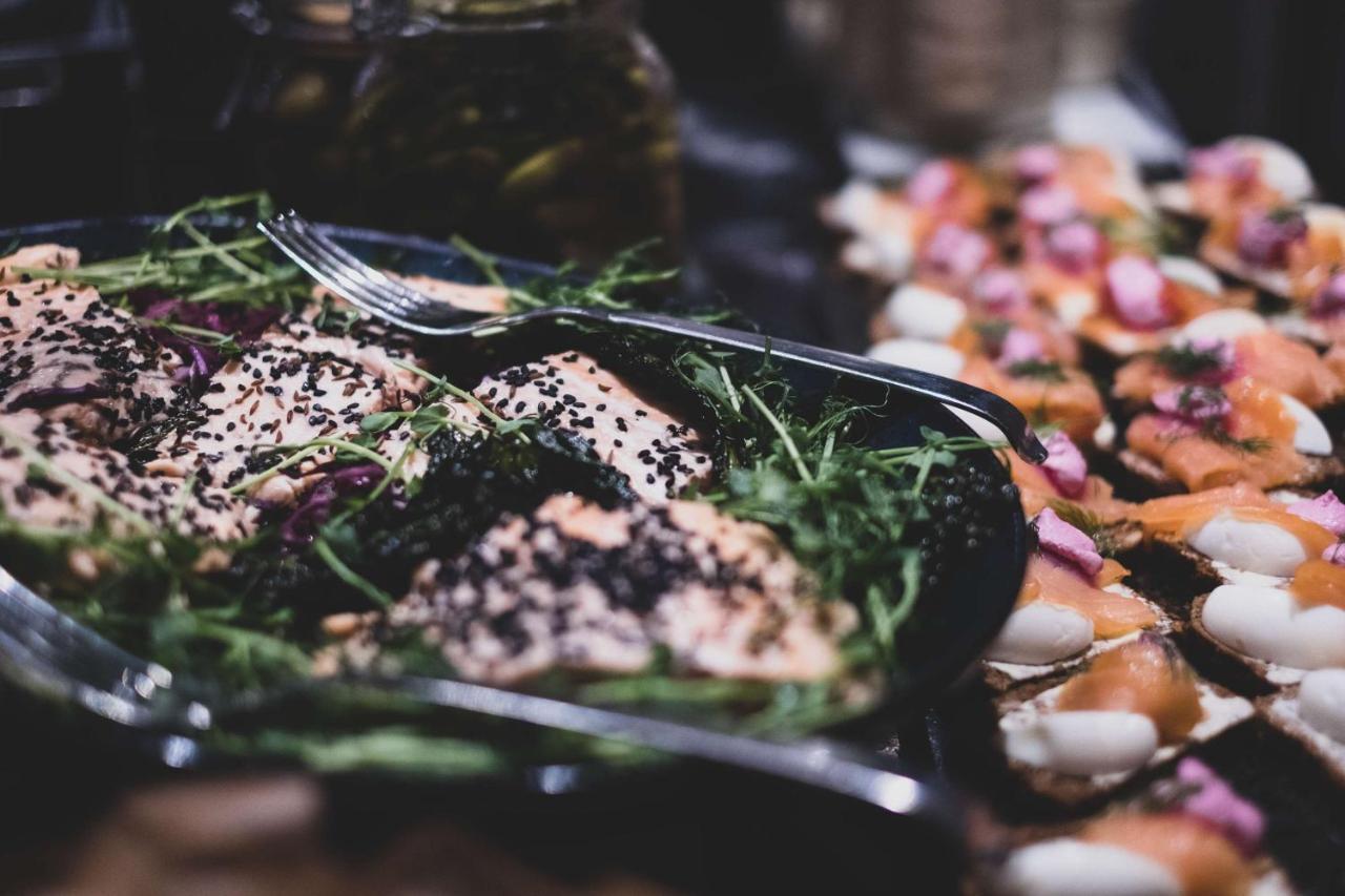 เรดิสัน คอลเลคชั่น สแตรนด์ โฮเต็ล สต็อกโฮล์ม Hotel ภายนอก รูปภาพ A close up of a salad